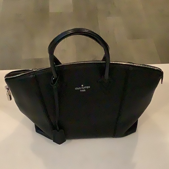 Louis Vuitton Black Leather LOCKIT PM Bag Brand New Stunning Callout Zipper Pull - Picture 15 of 16